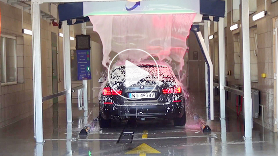 镭豹360卓越型洗车机在波兰安装完成投入使用